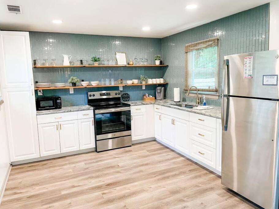 Blue Bungalow W/ Free Golf Cart 1/2 Mi From Square Covington Exterior foto